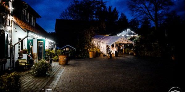Hochzeitslocation Festscheune Bauer Kammesheidt: Innenhof