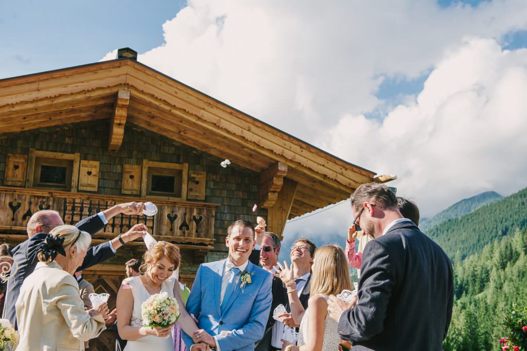 So plant ihr eure Hochzeit in den Bergen