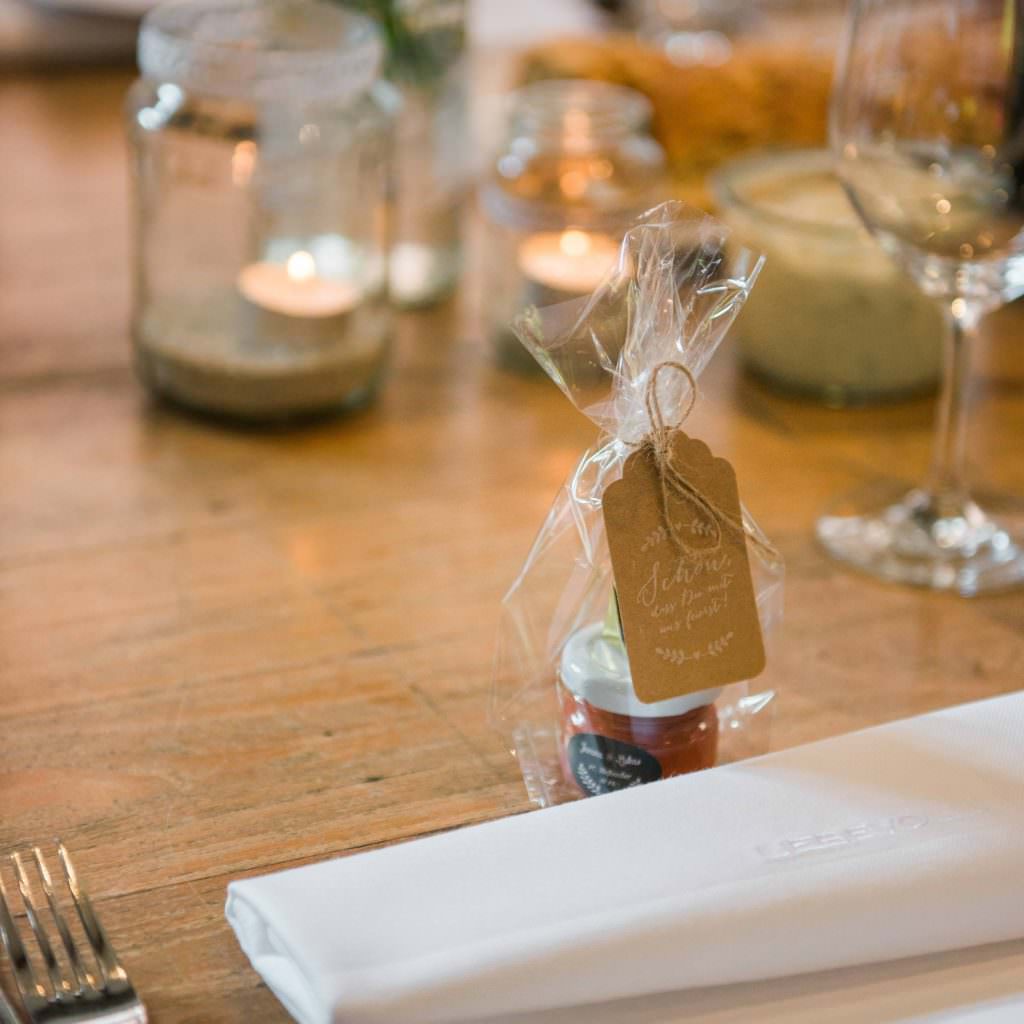 Hochzeit Auermühle Ratingen: Gastgeschenk