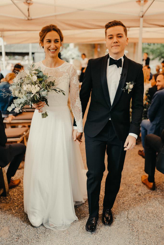 Hochzeit Auermühle: Das Brautpaar nach der Trauung