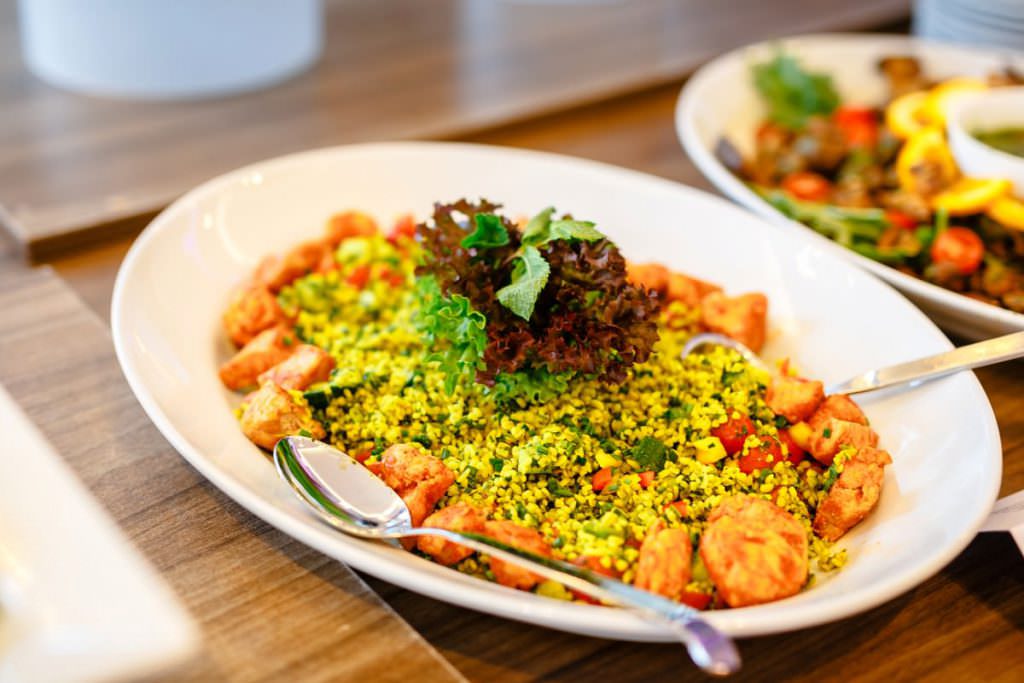 Hochzeit Seepavillon Köln: Hochzeitsessen von Kaiserschote Feinkost Catering