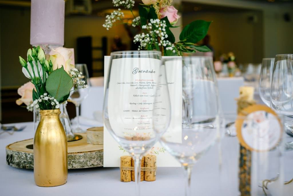 Hochzeit Seepavillon Köln Tischdeko Gläser